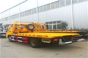 茌平附近拖车救援搭电